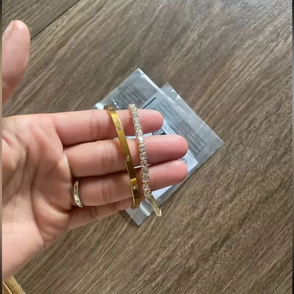 Anthropologie stunning clean go